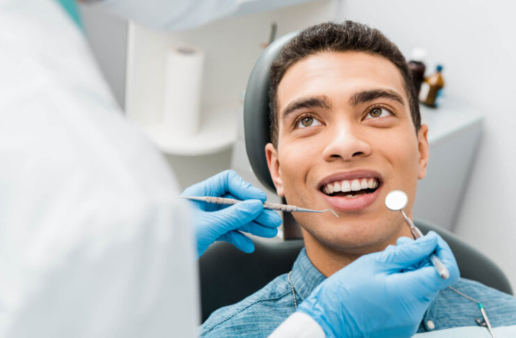 5 Reasons Families Choose Dentists Who Provide Both General And Cosmetic Services